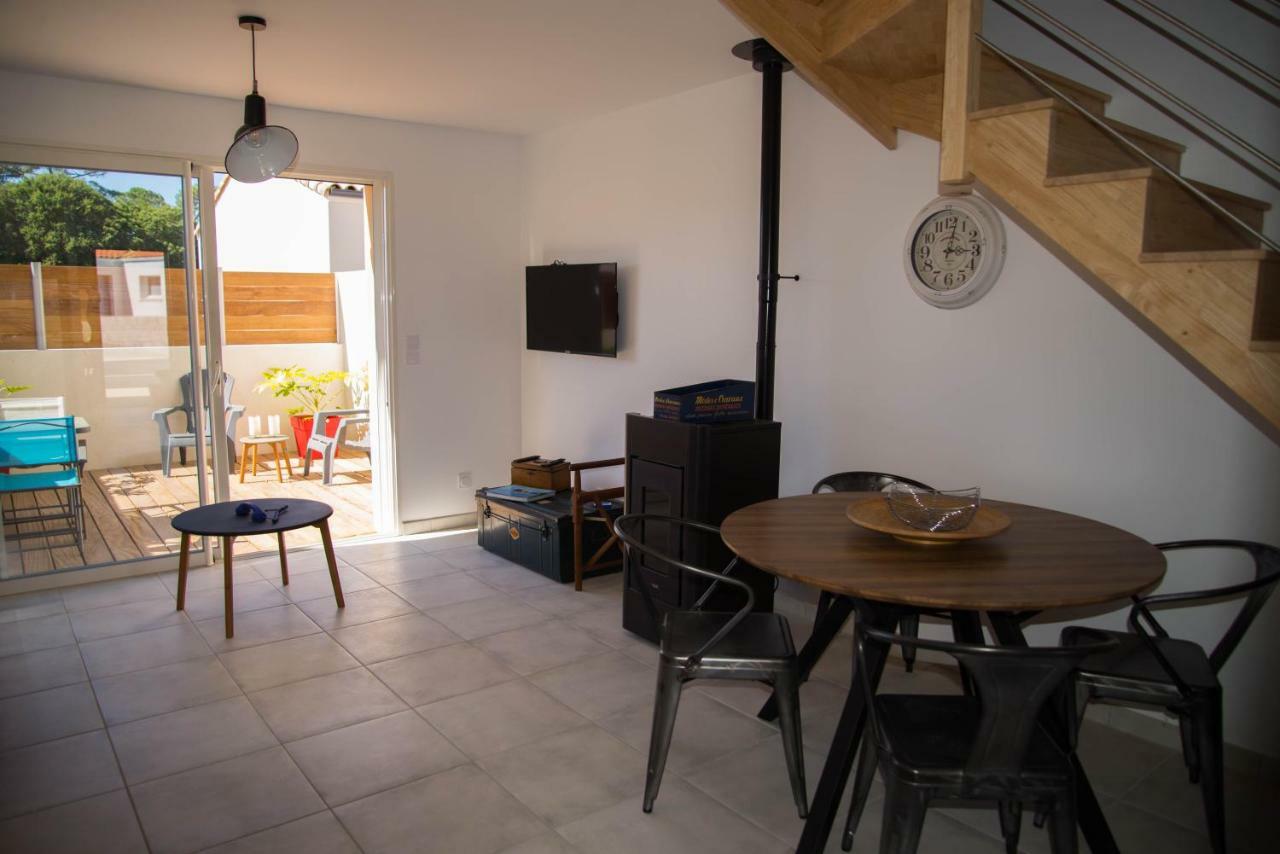 Les Terrasses De Bella Vista - Belle Maison Bord De Mer سانت فنسنت سور جارد المظهر الخارجي الصورة